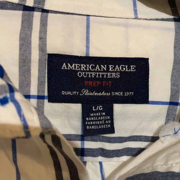 AMERICAN Eagle button up - Picture 2 of 3